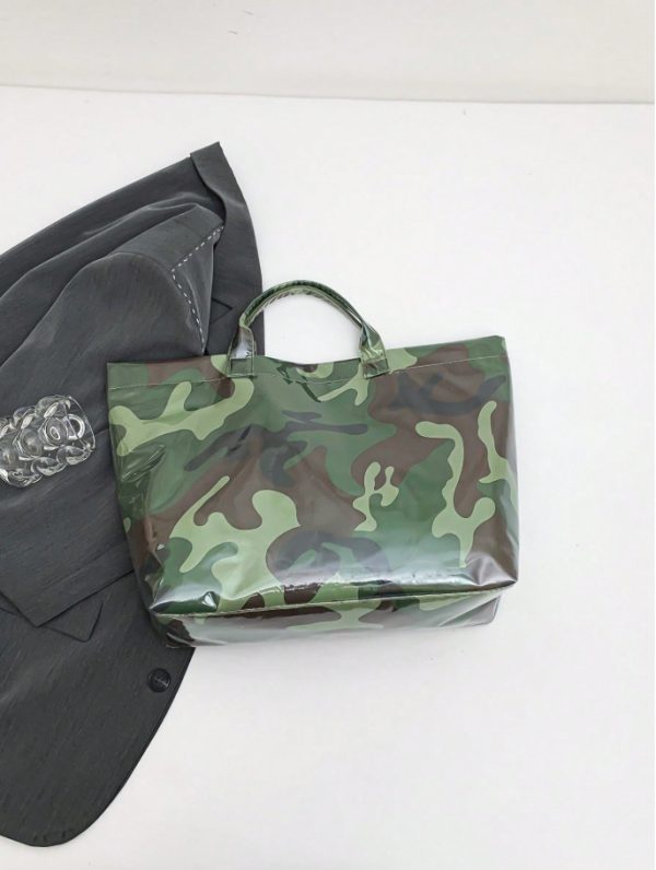 Camo Tote Bag - Image 4